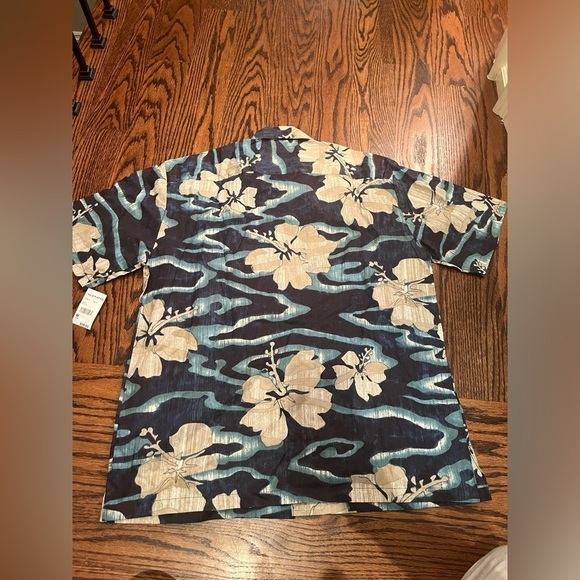 NWT  Vintage Hilo Hatties Shirt Mens navy Blue Hawaiian Short Sleeve Made In US - Picture 4 of 6